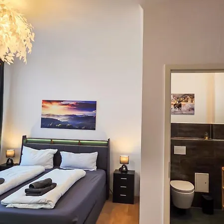 Grosszuegiges City-apartment Fuer 8 Gaeste Mit Parkplatz Im Zentrum 公寓