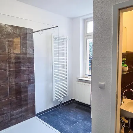 Großzügiges City-apartment Für 8 Gäste Mit Parkplatz Im Zentrum Apartment *