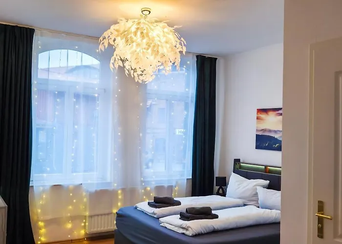 Grosszuegiges City-apartment Fuer 8 Gaeste Mit Parkplatz Im Zentrum *