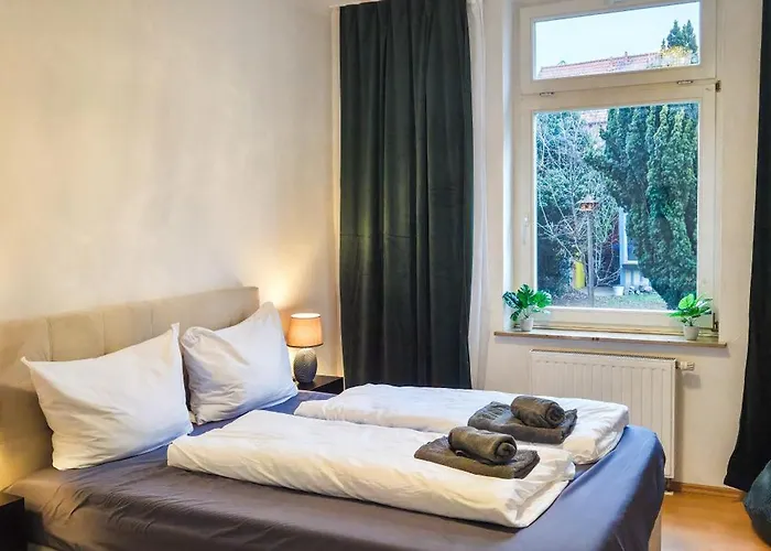 Grosszuegiges City-apartment Fuer 8 Gaeste Mit Parkplatz Im Zentrum *