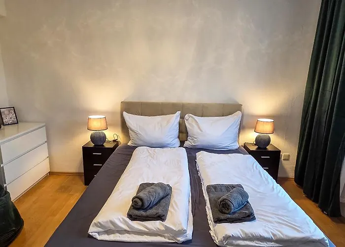 Grosszuegiges City-apartment Fuer 8 Gaeste Mit Parkplatz Im Zentrum * Wernigerode